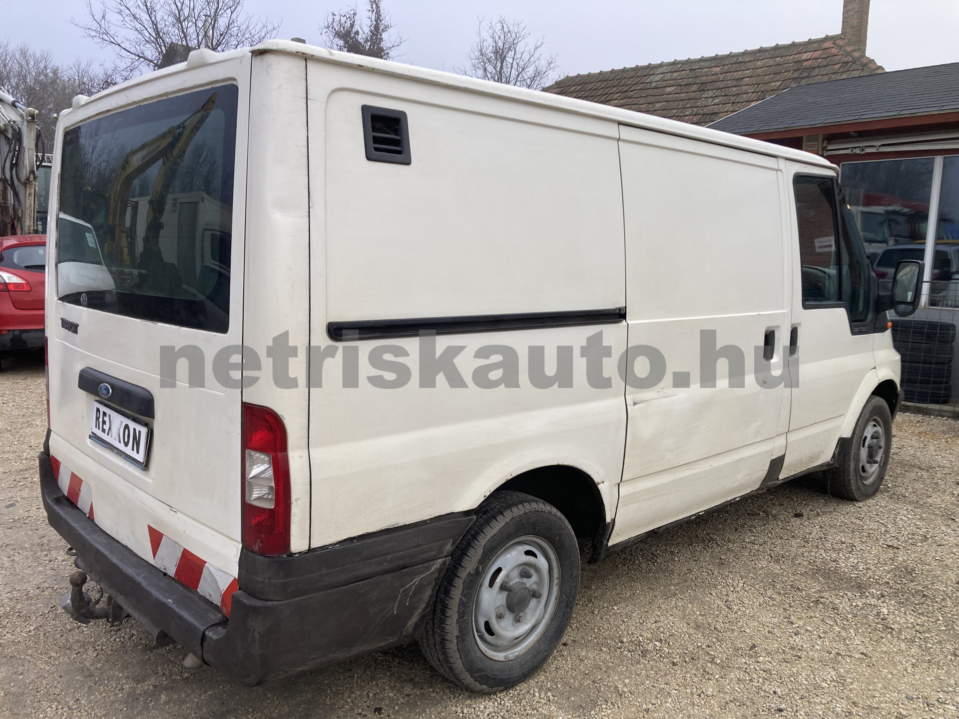 FORD Transit 2.0 DI 300 M TDE tehergépkocsi 3,5t össztömegig - 1998cm3 Diesel 121350 3/9