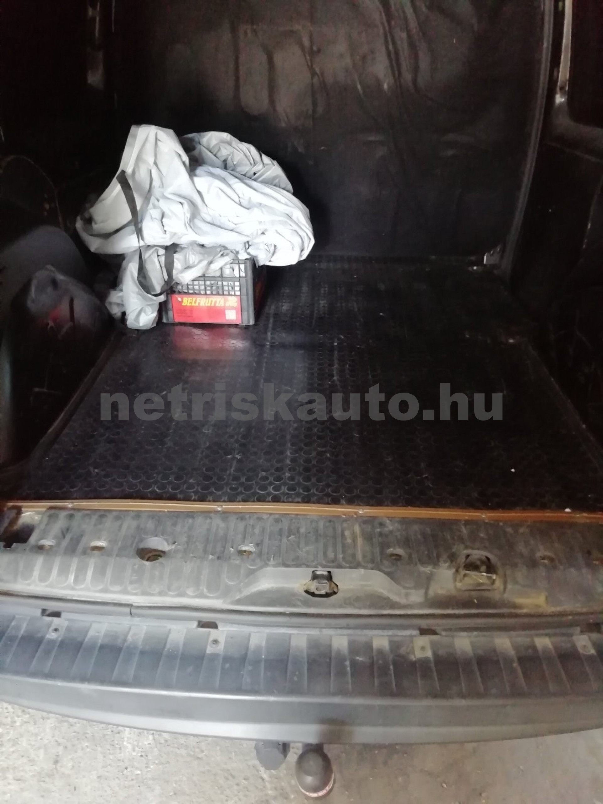 MERCEDES-BENZ Citan 111 CDI A2 tehergépkocsi 3,5t össztömegig - 1461cm3 Diesel 121177 9/12