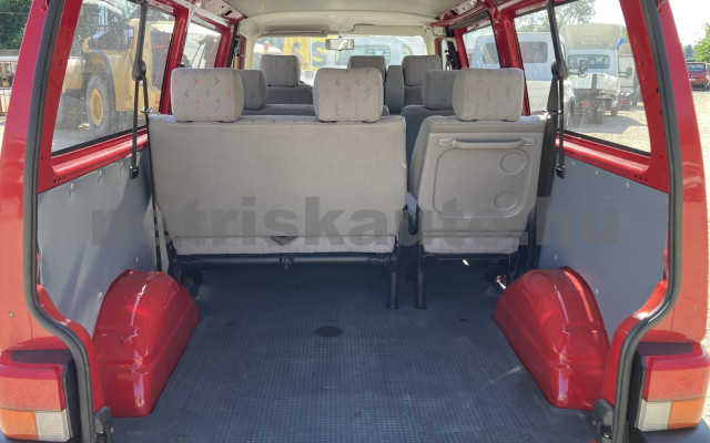 VW TRANSPORTER T4 2.5 7DB 1T2 HOSSZÍTOTT 9 FŐS KLÍMÁS BUSZ,FRISS VIZSGA személygépkocsi - 2461cm3 Diesel 121519 10/10