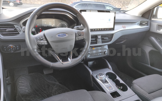 FORD Focus Kombi 1.5 TDCi tehergépkocsi 3,5t össztömegig - 1499cm3 Diesel 121604 6/12