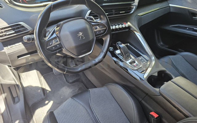 PEUGEOT 5008 2.0 BlueHDi Allure Pack EAT8 (7 sz személygépkocsi - 1997cm3 Diesel 121562 5/11