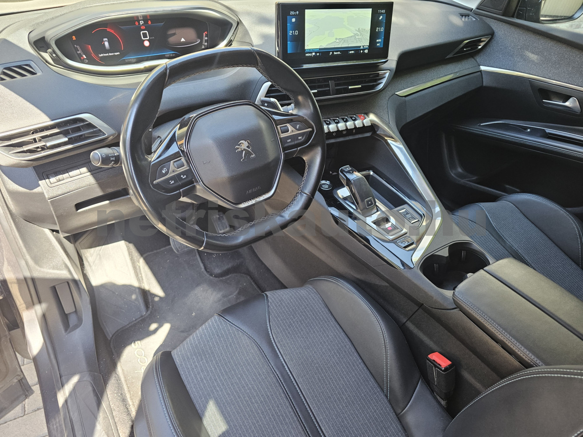 PEUGEOT 5008 2.0 BlueHDi Allure Pack EAT8 (7 sz személygépkocsi - 1997cm3 Diesel 121562 5/11