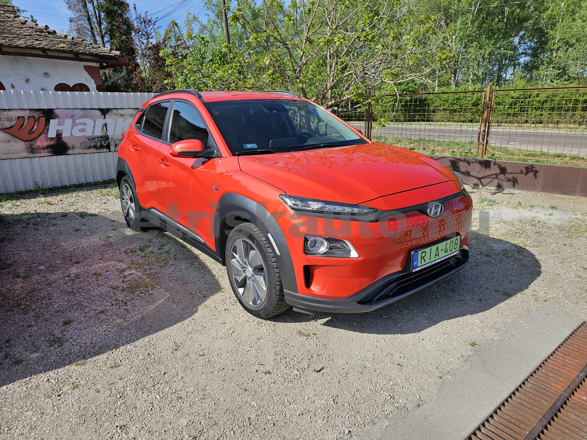 HYUNDAI Kona 64kWh Premium Edition személygépkocsi - cm3 Kizárólag elektromos 121400 1/7