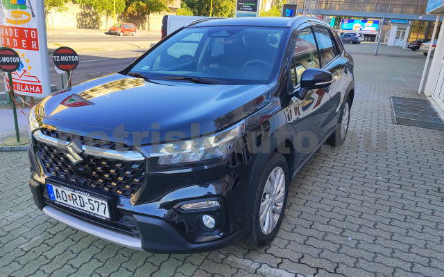 SUZUKI S-Cross 1.4 Hybrid GL+ személygépkocsi - 1373cm3 Hybrid 121543 11/12