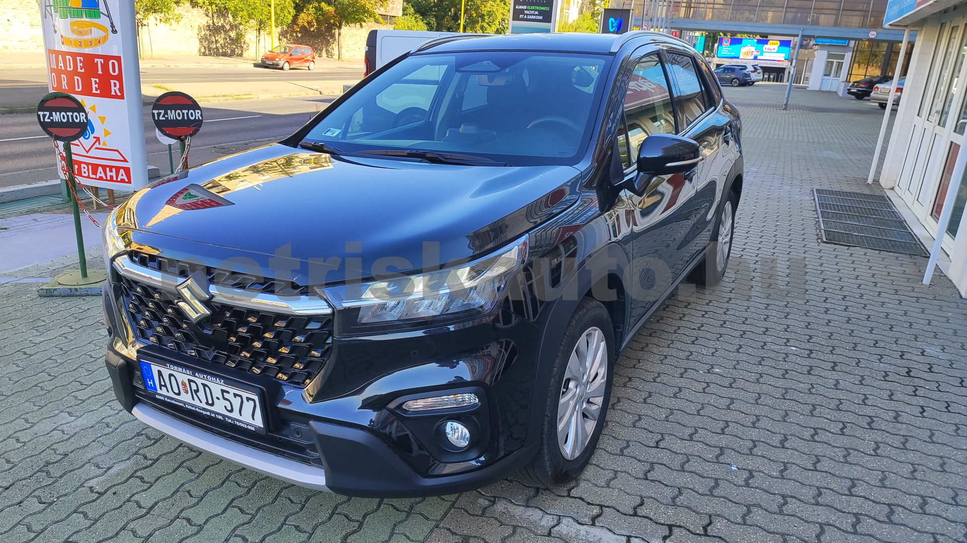SUZUKI S-Cross 1.4 Hybrid GL+ személygépkocsi - 1373cm3 Hybrid 121543 11/12