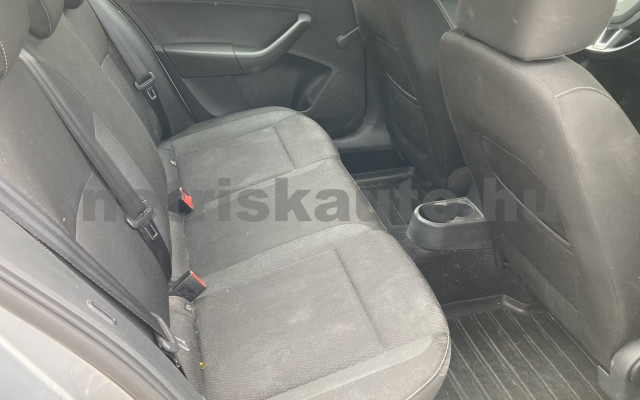 SKODA Rapid 1.6 CR TDI Ambition személygépkocsi - 1598cm3 Diesel 120197 8/10