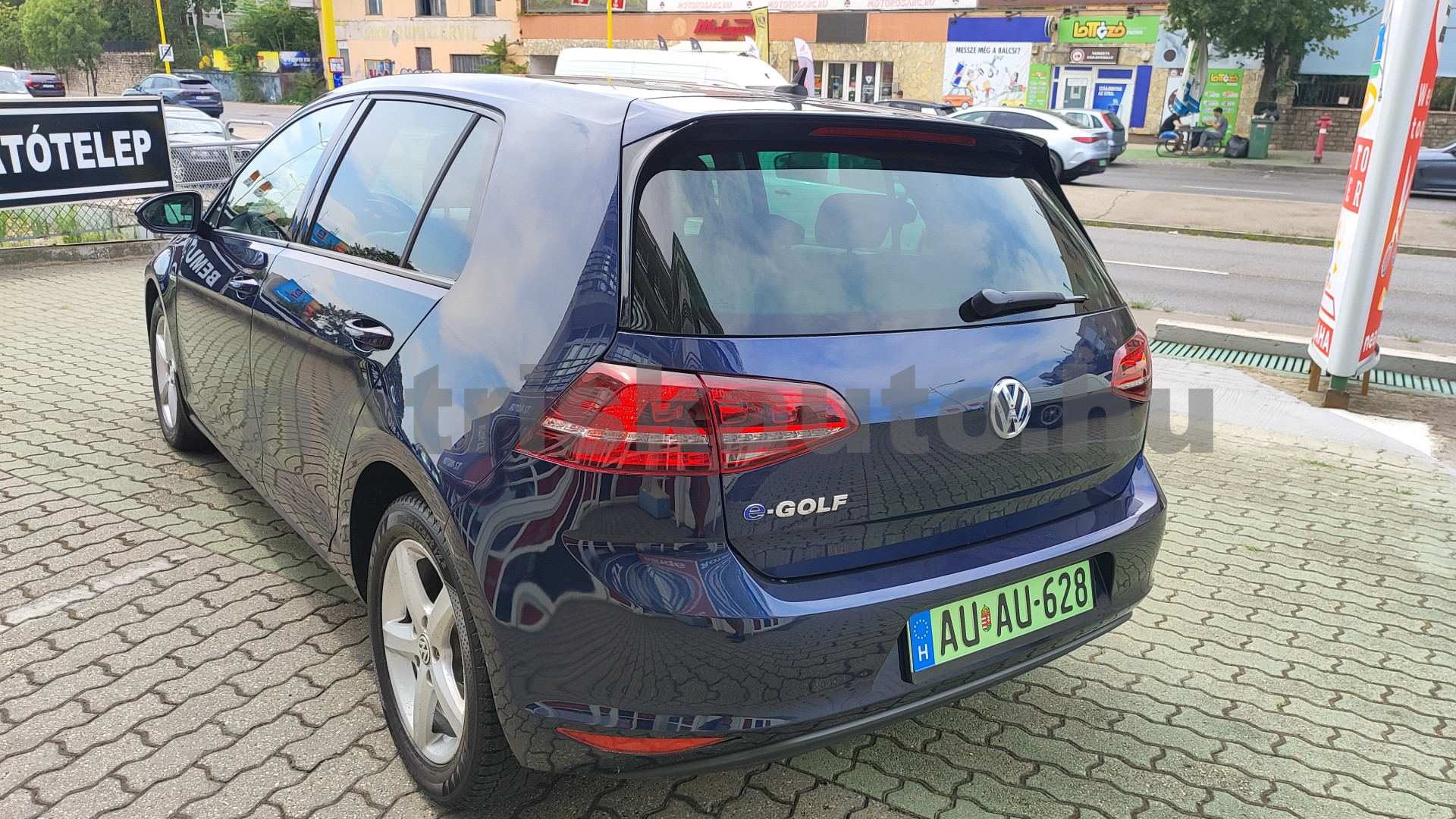 VW Golf e-Golf személygépkocsi - cm3 Kizárólag elektromos 121538 2/11