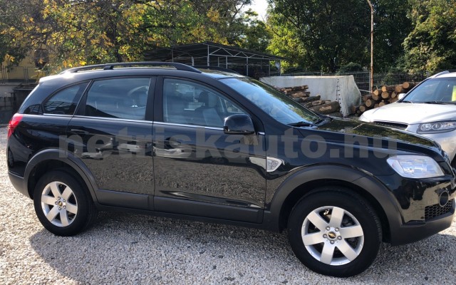 CHEVROLET Captiva 2.0 D LS 2WD személygépkocsi - 1991cm3 Diesel 119642 12/12