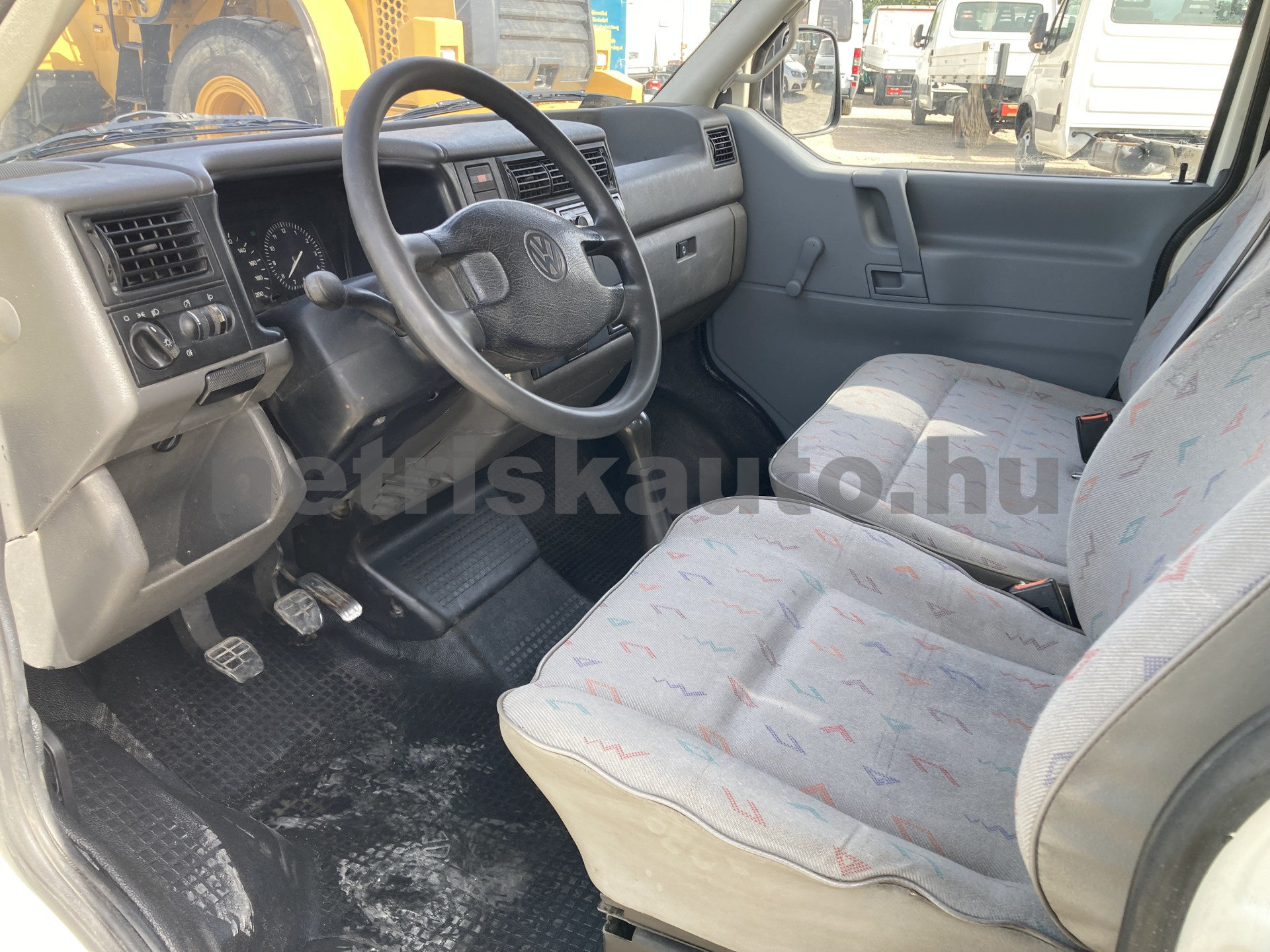 VW Transporter 2.4 7DM 1Z2 F tehergépkocsi 3,5t össztömegig - 2370cm3 Diesel 121554 7/9