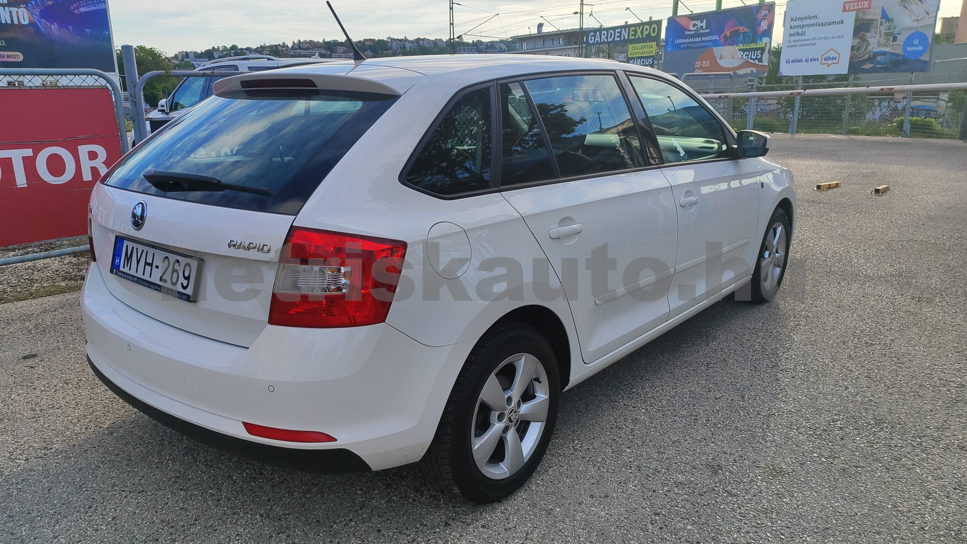 SKODA Rapid 1.2 TSI Ambition személygépkocsi - 1197cm3 Benzin 121475 12/12