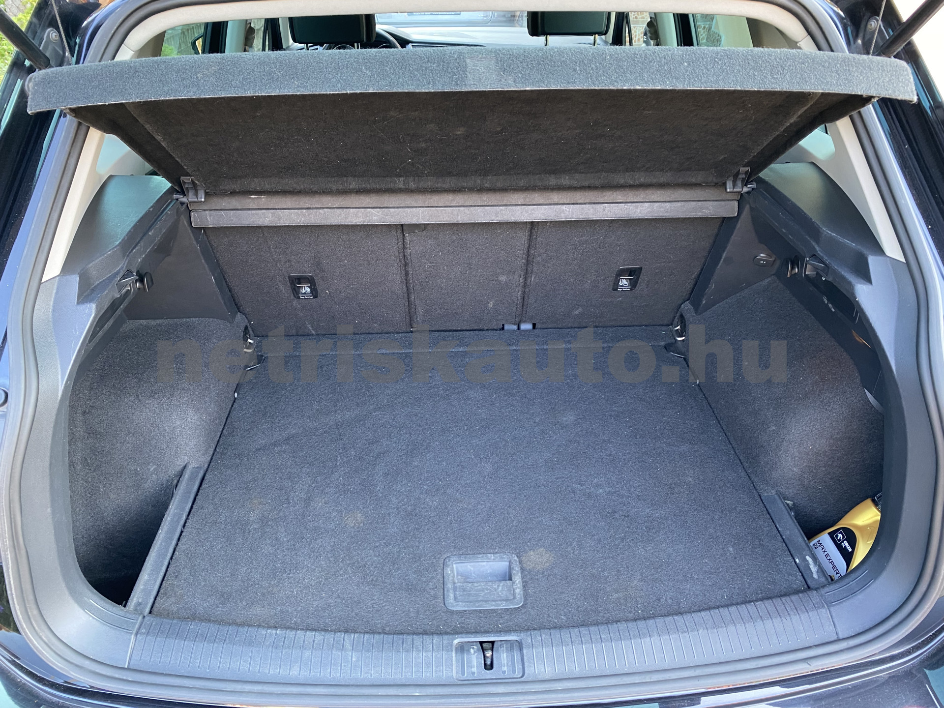 VW Tiguan 2.0 TDI BMT SCR Comfortline személygépkocsi - 1968cm3 Diesel 121183 11/12