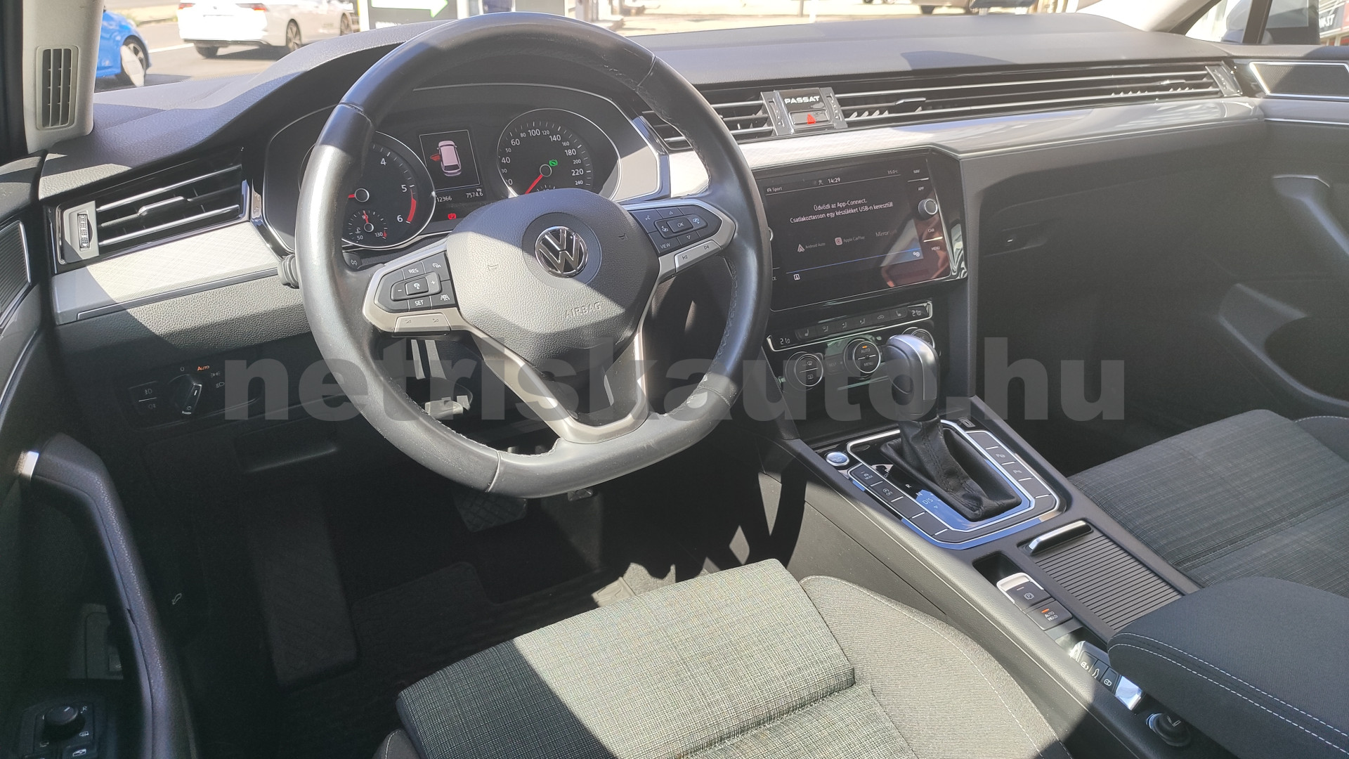 VW Passat 2.0 TDI SCR Business DSG személygépkocsi - 1968cm3 Diesel 121560 6/12