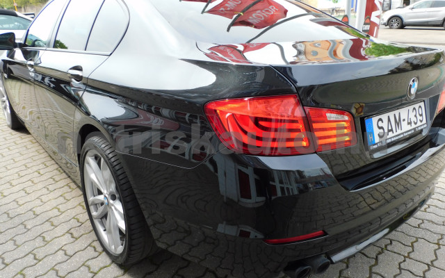 BMW 5-ös sorozat 530d Aut. személygépkocsi - 2993cm3 Diesel 120152 2/12