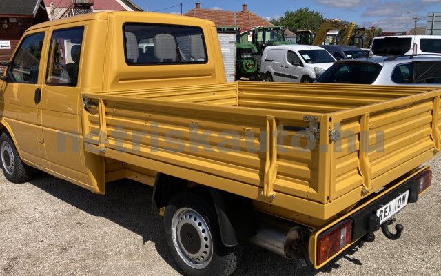 VW Transporter 2.4 7DM 1Z2 F tehergépkocsi 3,5t össztömegig - 2370cm3 Diesel 121500 4/9