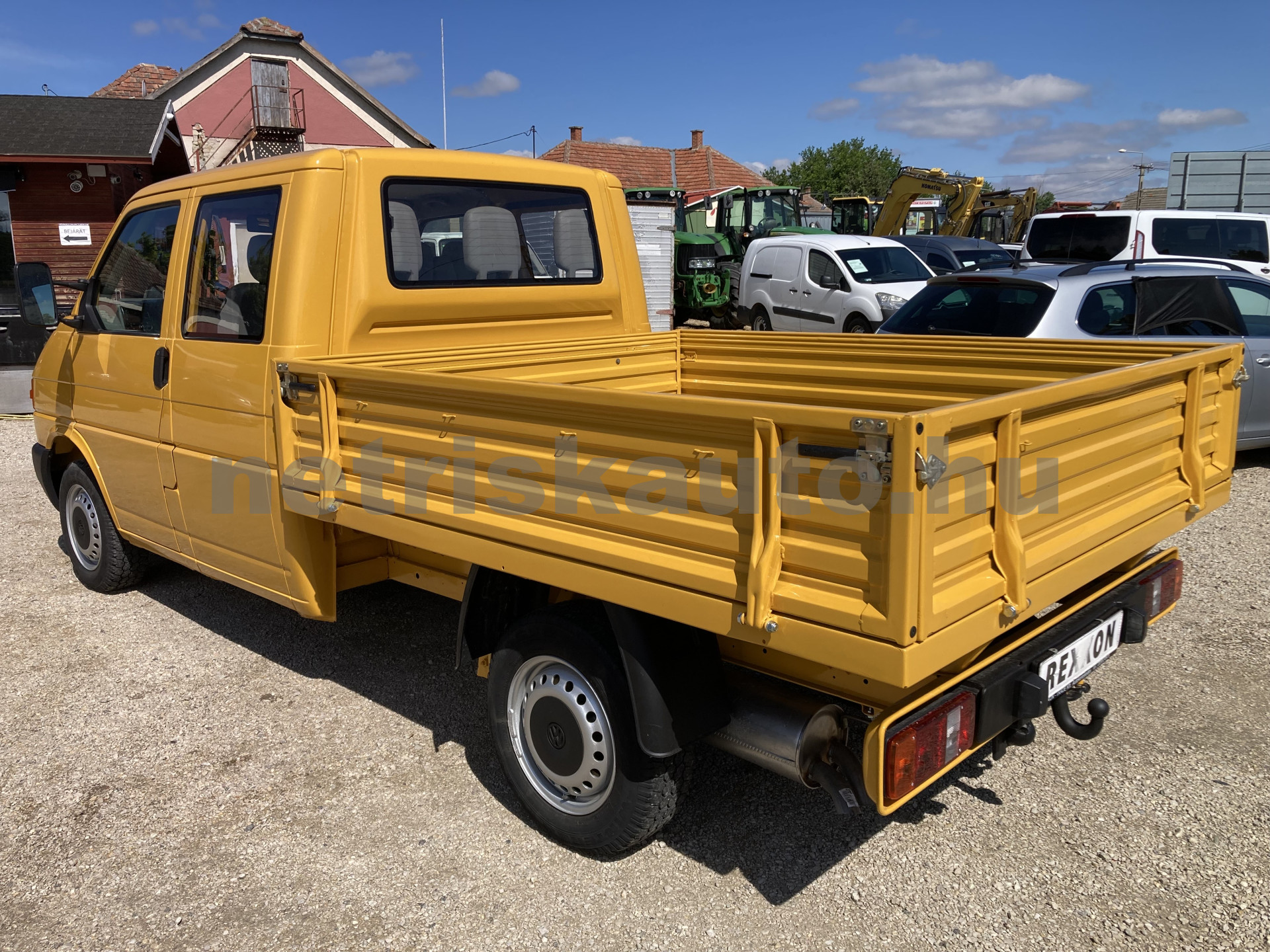 VW Transporter 2.4 7DM 1Z2 F tehergépkocsi 3,5t össztömegig - 2370cm3 Diesel 121500 4/9