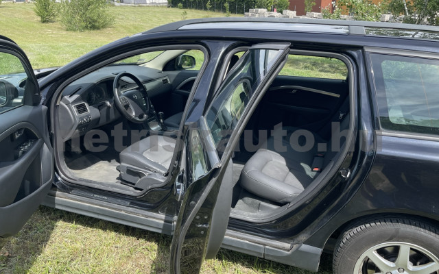 VOLVO V70/XC70 2.0 D Ocean Race személygépkocsi - 1997cm3 Diesel 120264 12/12