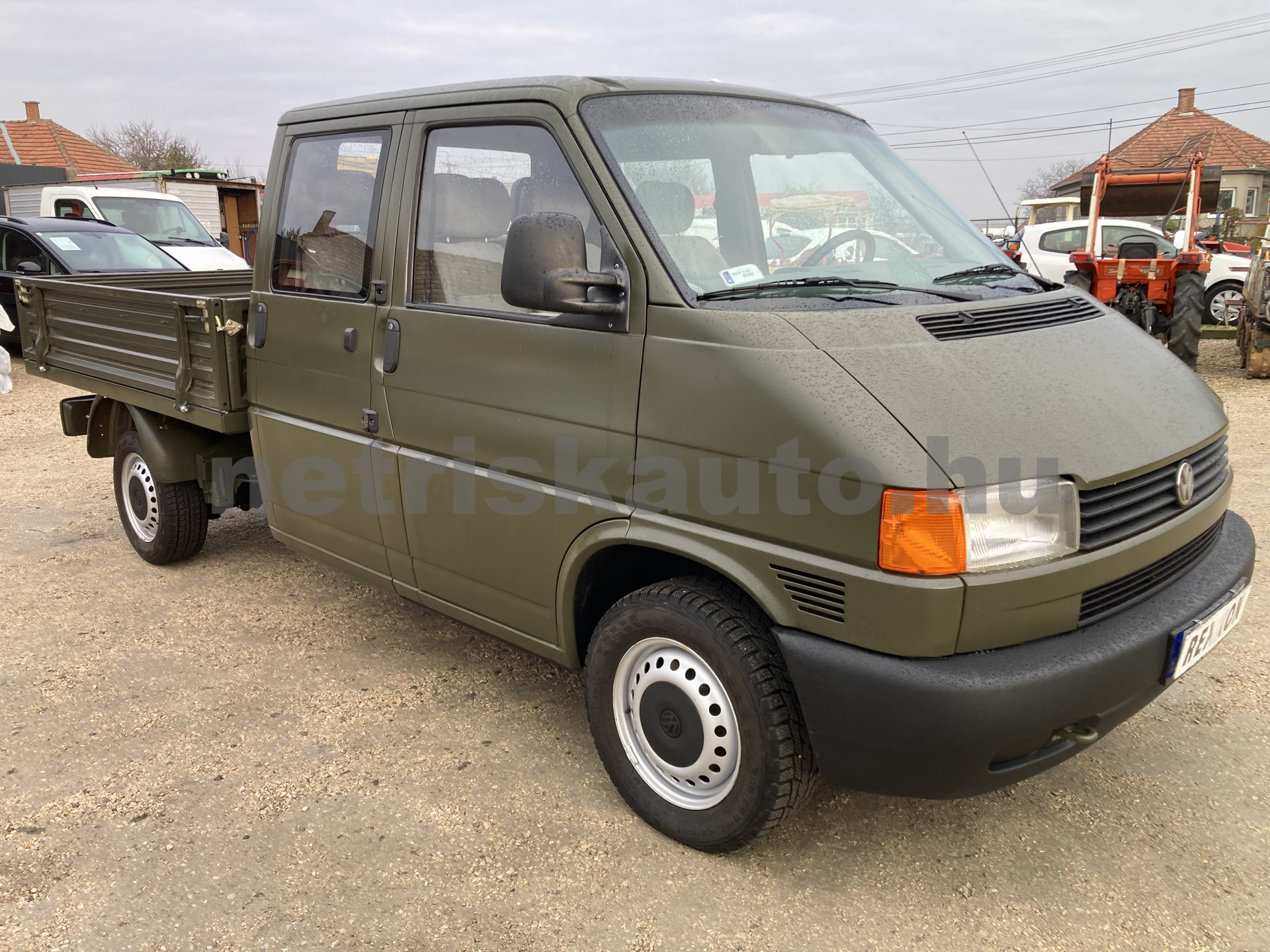 VW Transporter 2.4 Syncro 7DM 1F5 F tehergépkocsi 3,5t össztömegig - 2370cm3 Diesel 121346 1/9