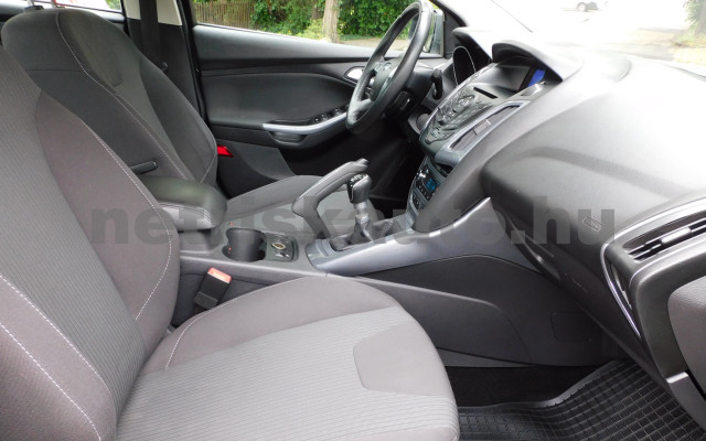 FORD Focus 1.0 GTDi EcoBoost Titanium személygépkocsi - 999cm3 Benzin 120206 8/12