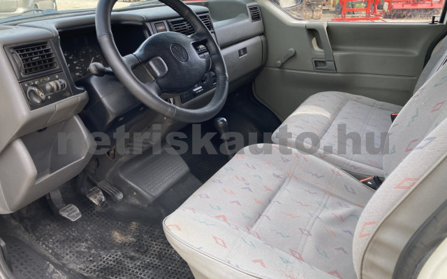 VW Transporter 2.5 Mixto tehergépkocsi 3,5t össztömegig - 2461cm3 Diesel 121552 6/9