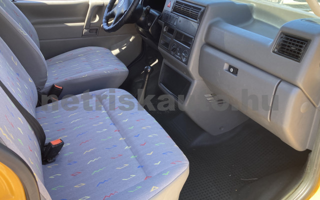 VW Transporter 2.4 7DM 1Z2 F tehergépkocsi 3,5t össztömegig - 2370cm3 Diesel 121242 8/9