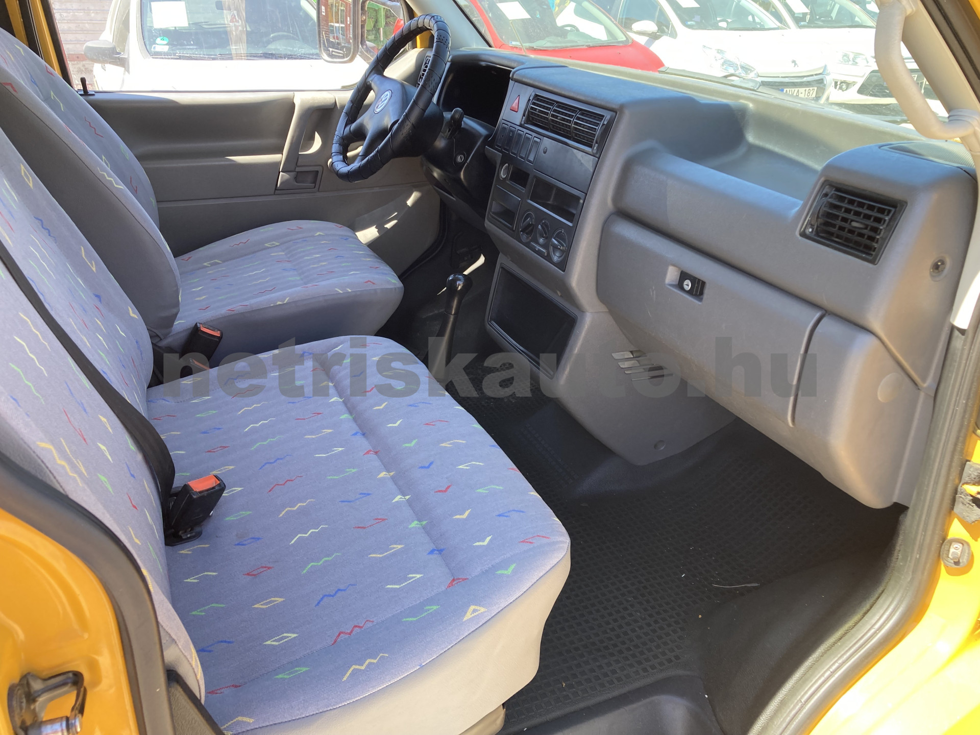 VW Transporter 2.4 7DM 1Z2 F tehergépkocsi 3,5t össztömegig - 2370cm3 Diesel 121242 8/9