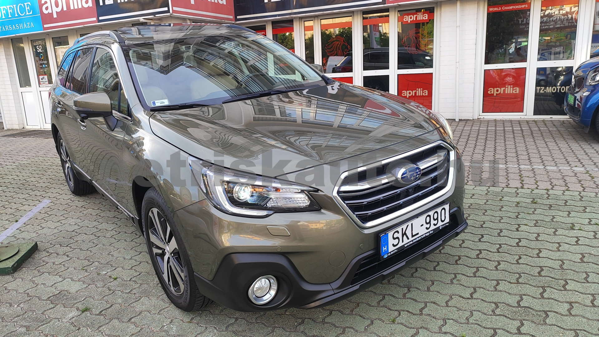SUBARU Outback 2.5 Sport EyeSight Aut. személygépkocsi - 2498cm3 Benzin 121463 1/12