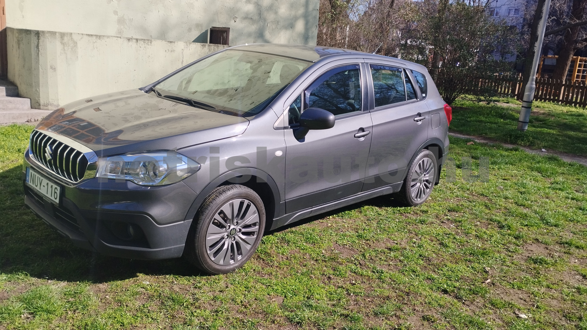 SUZUKI SX4 S-Cross 1.0T GL+ személygépkocsi - 998cm3 Benzin 121162 1/12