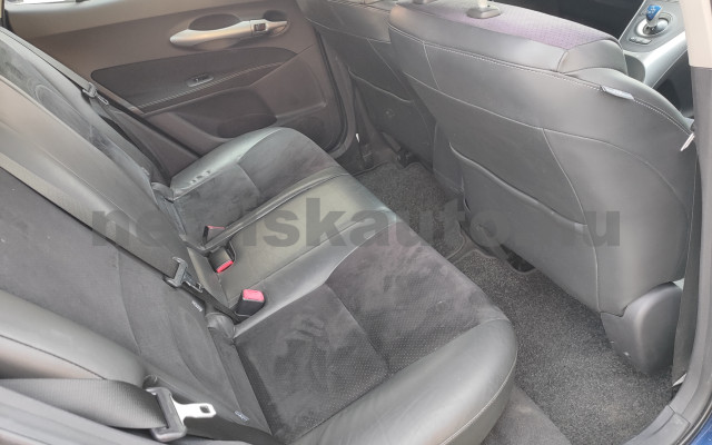 TOYOTA Auris 1.8 HSD Sol Navi Aut. személygépkocsi - 1798cm3 Hybrid 121524 9/12