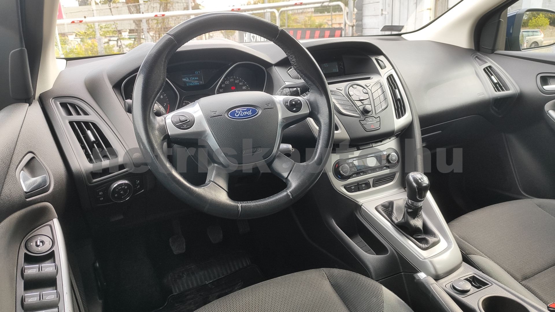 FORD Focus 1.6 Ti-VCT Trend személygépkocsi - 1596cm3 Benzin 121616 6/12