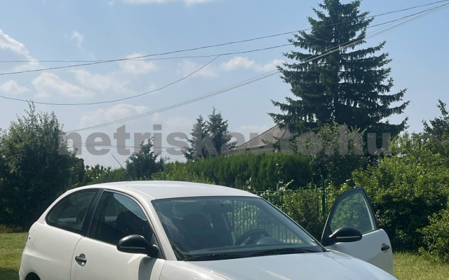 SEAT Ibiza 1.2 12V Stella személygépkocsi - 1198cm3 Benzin 121186 2/10