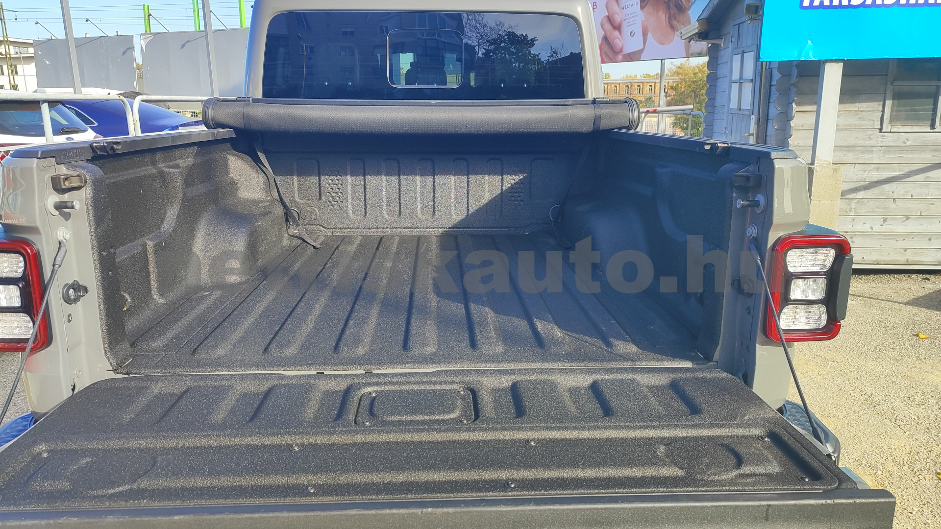 JEEP Gladiator 3.0 V6 CRD 4x4 Overland Aut. tehergépkocsi 3,5t össztömegig - 2987cm3 Diesel 121612 5/12
