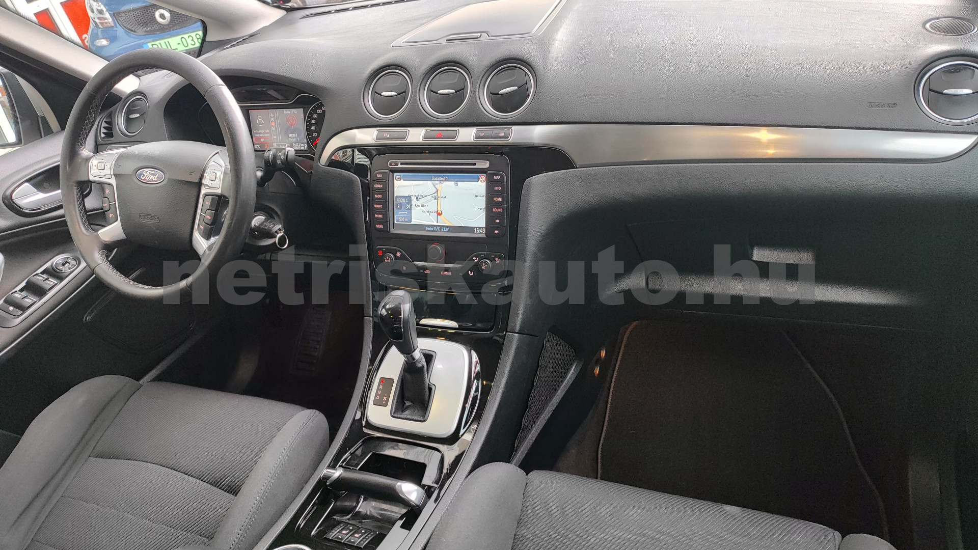 FORD S-Max 2.2 TDCi Titanium Aut. személygépkocsi - 2179cm3 Diesel 121451 7/12