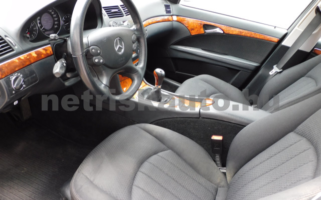 MERCEDES-BENZ E-osztály E 280 Avantgarde személygépkocsi - 2996cm3 Benzin 121216 7/12