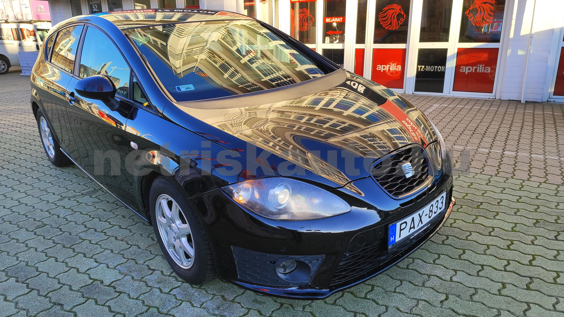 SEAT Leon 1.6 CR TDI Style DSG személygépkocsi - 1598cm3 Diesel 121363 1/11