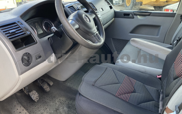 VW Transporter 2.0 CR TDI 4motion tehergépkocsi 3,5t össztömegig - 1968cm3 Diesel 121593 8/9