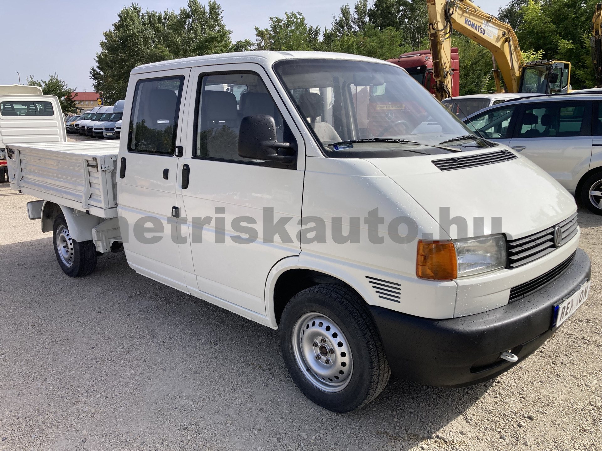 VW Transporter 2.4 7DM 1Z2 F tehergépkocsi 3,5t össztömegig - 2370cm3 Diesel 121554 2/9