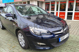 OPEL Astra 1.4 T Enjoy személygépkocsi - 1364cm3 Benzin 121273