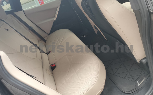 BMW iX iX xDrive60 109,1kWh személygépkocsi - cm3 Kizárólag elektromos 121571 9/12