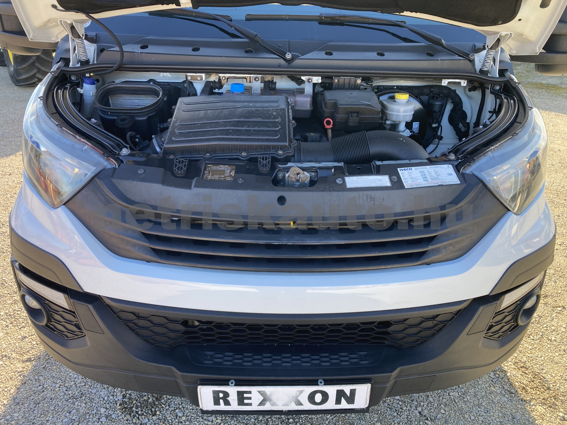 IVECO 35 35 C 18 3750 tehergépkocsi 3,5t össztömegig - 2998cm3 Diesel 120983 5/8