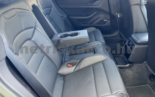PORSCHE Taycan Taycan 4 Cross Turismo személygépkocsi - cm3 Kizárólag elektromos 121572 11/12