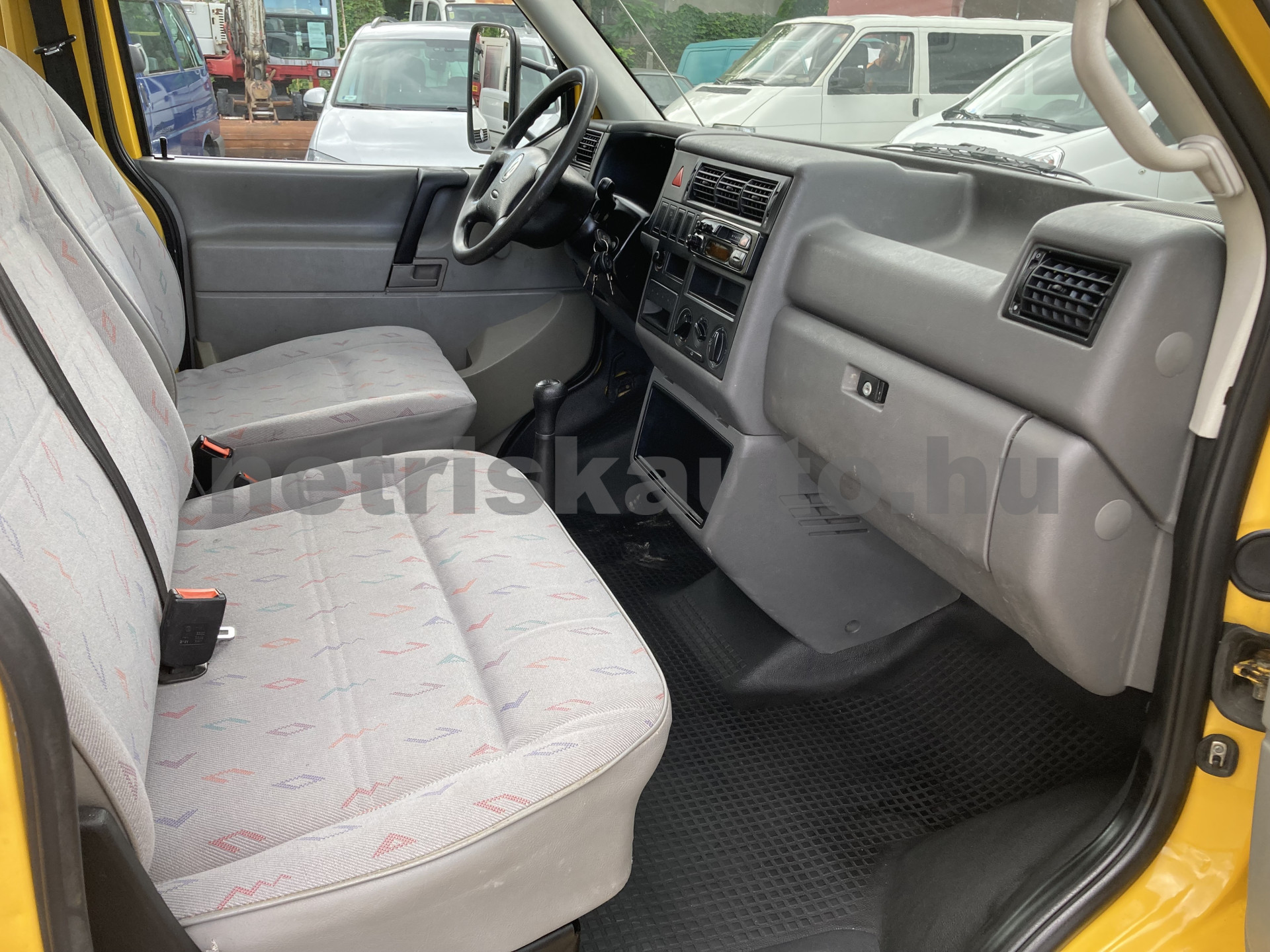 VW Transporter 2.5 7DM 1T2 tehergépkocsi 3,5t össztömegig - 2461cm3 Diesel 121508 8/9