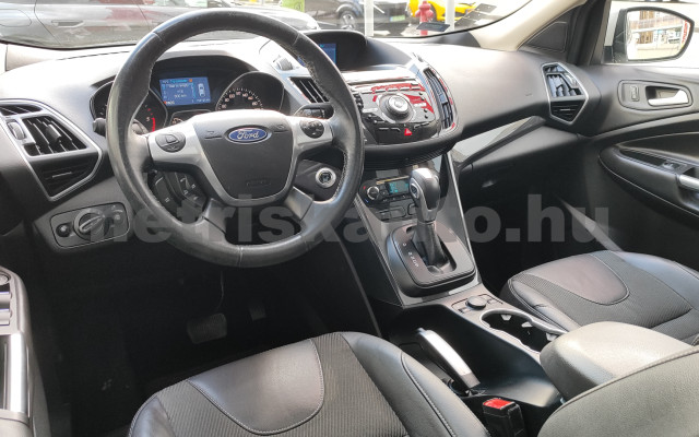 FORD Kuga 2.0 TDCi Titanium Powershift személygépkocsi - 1997cm3 Diesel 121297 4/12