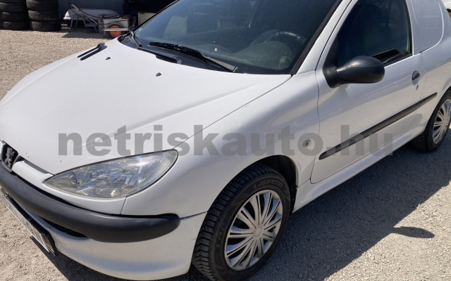 PEUGEOT 206 1.4 HDi Van Klima Plusz tehergépkocsi 3,5t össztömegig - 1398cm3 Diesel 121482 2/8