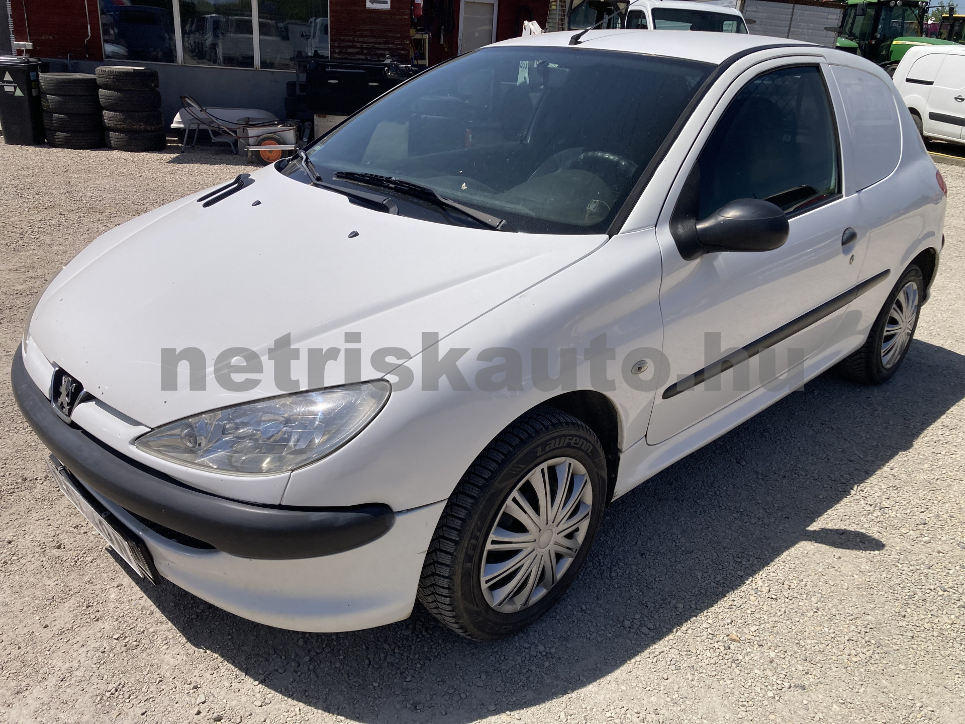PEUGEOT 206 1.4 HDi Van Klima Plusz tehergépkocsi 3,5t össztömegig - 1398cm3 Diesel 121482 2/8