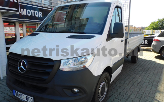 MERCEDES-BENZ Sprinter 317 CDI 907.131.13 tehergépkocsi 3,5t össztömegig - 1950cm3 Diesel 121200 11/12