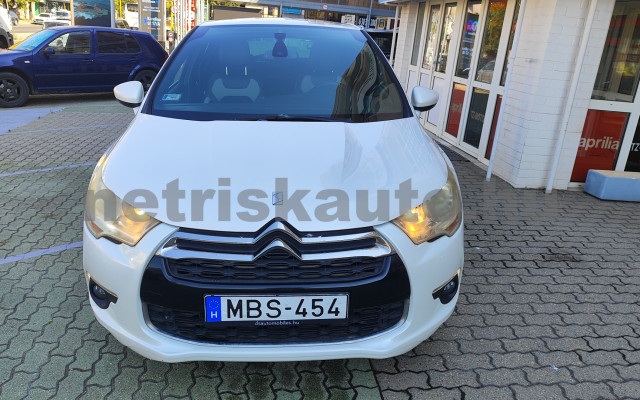 CITROEN DS4 1.6 HDi Style személygépkocsi - 1560cm3 Diesel 121545 3/12
