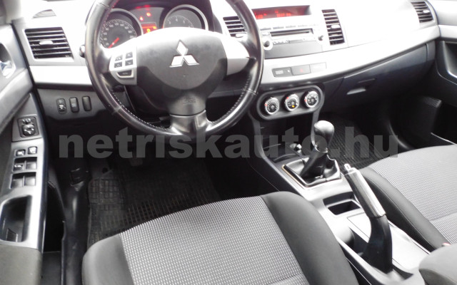 MITSUBISHI Lancer 1.5 Invite személygépkocsi - 1499cm3 Benzin 121203 6/12