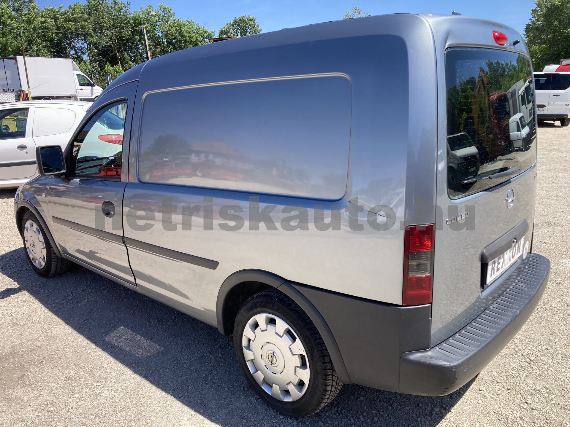 OPEL Combo 1.3 CDTI Business tehergépkocsi 3,5t össztömegig - 1248cm3 Diesel 121486 4/9
