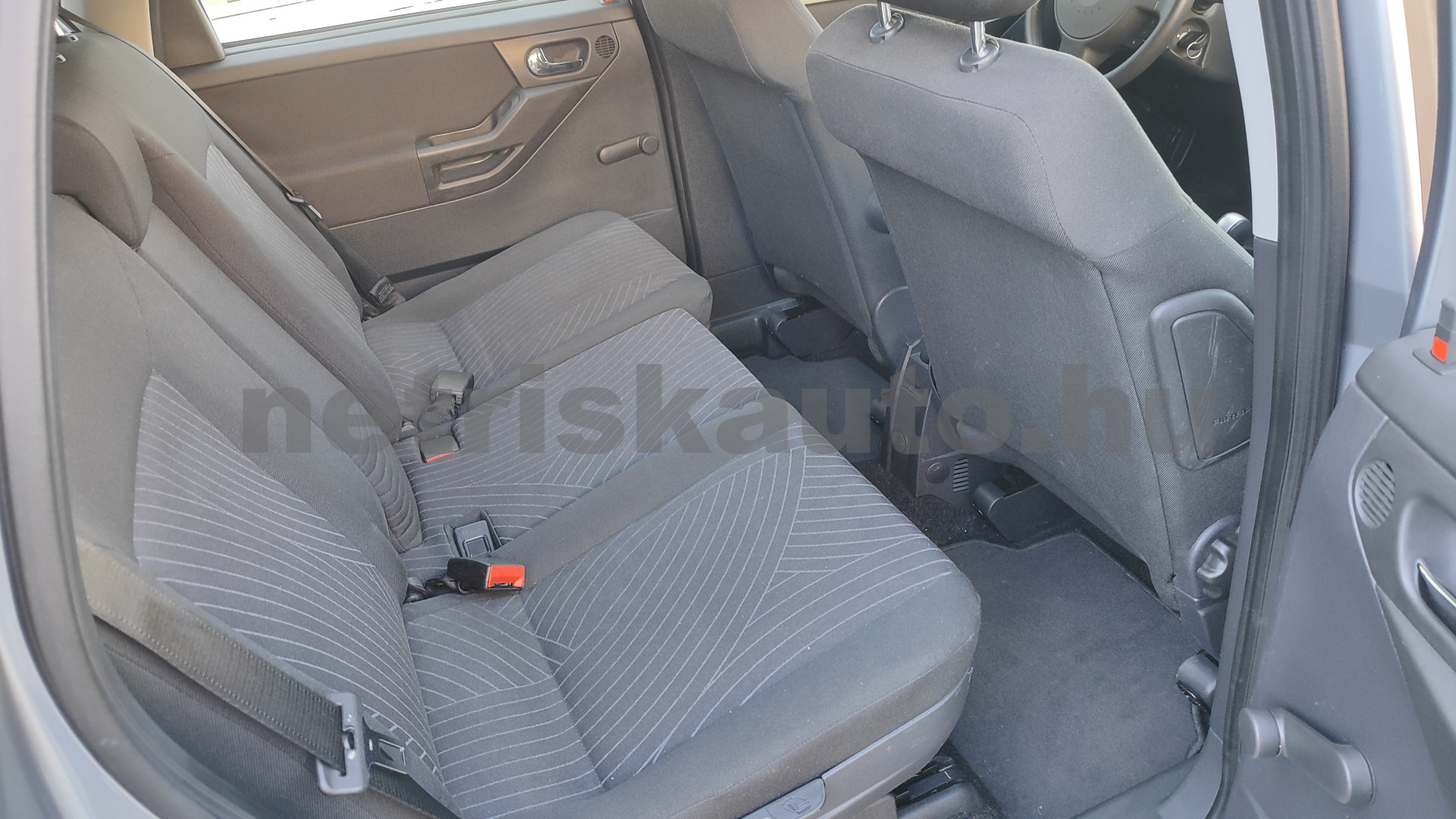 OPEL Meriva 1.6 16V Enjoy Easytronic személygépkocsi - 1598cm3 Benzin 121586 9/11