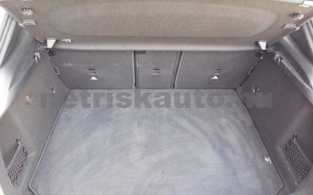 MERCEDES-BENZ A-osztály A 220 4Matic Progressive 7G-DCT személygépkocsi - 1991cm3 Benzin 121141 11/12